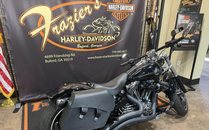 2014 Harley-Davidson® Breakout® BLACK