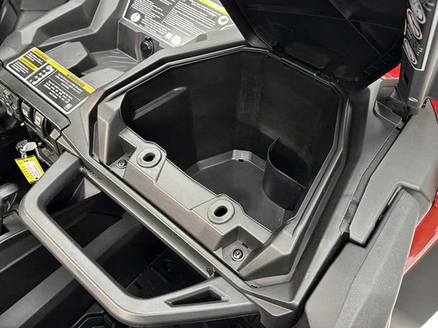 2026 Can-AM Commander XT 700