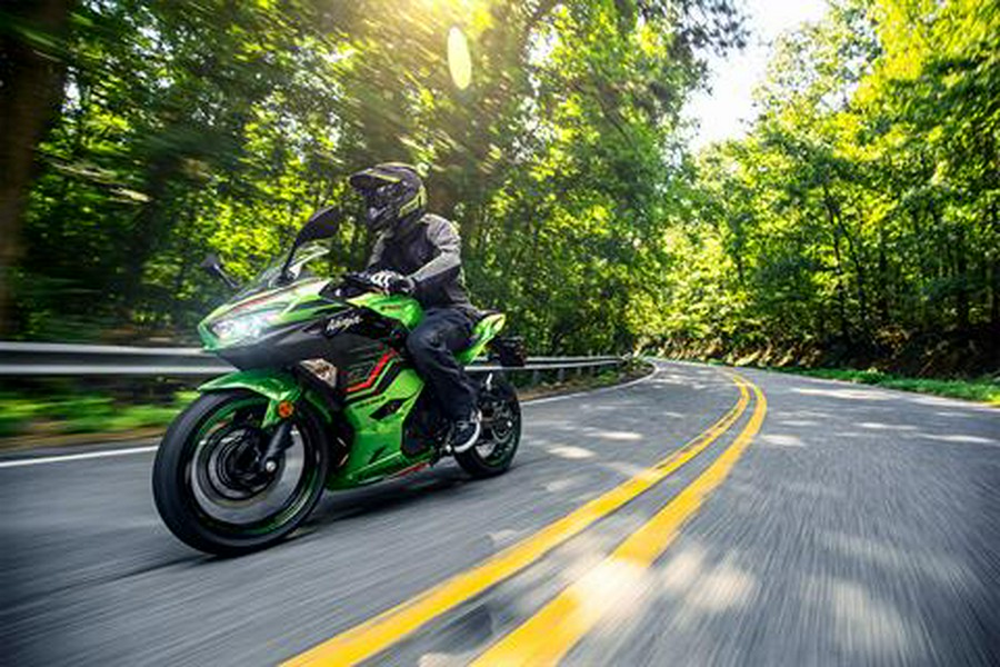 2023 Kawasaki Ninja 400 ABS KRT Edition