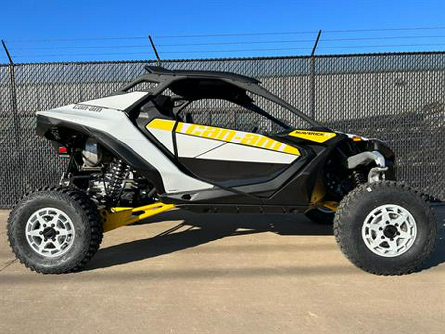 2024 Can-Am Maverick R