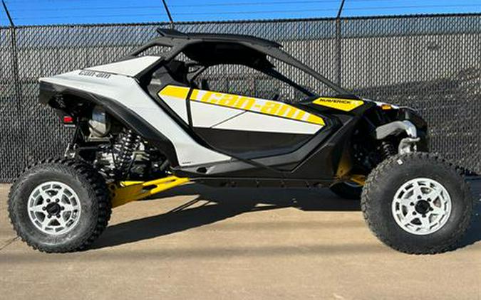 2024 Can-Am Maverick R