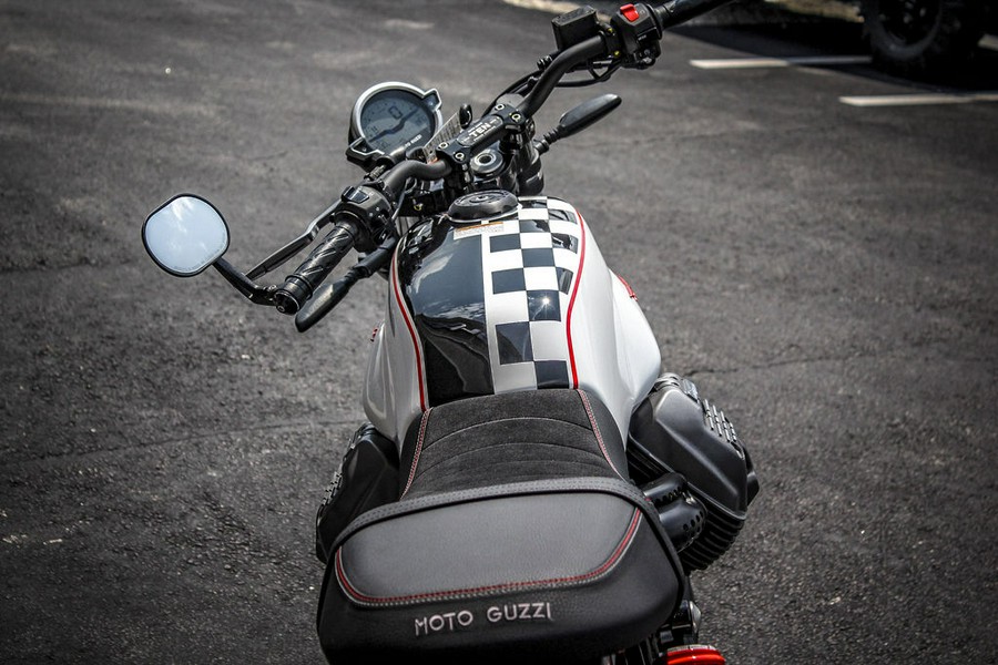 2024 Moto Guzzi V7 Stone Ten