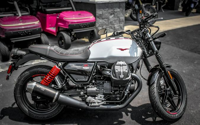 2024 Moto Guzzi V7 Stone Ten