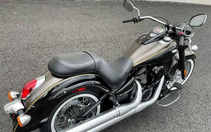 2023 Kawasaki Vulcan 900 Classic