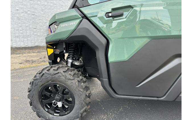 2026 Can-Am DEFENDER DPS CAB HD9