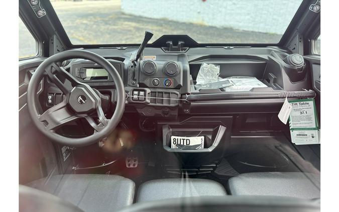 2026 Can-Am DEFENDER DPS CAB HD9