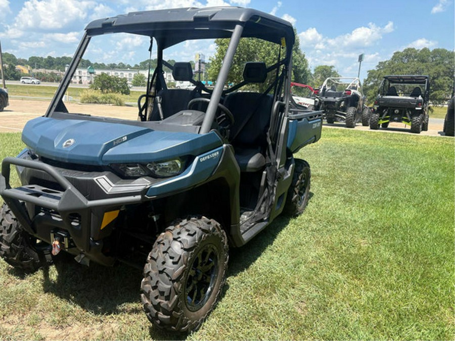 2025 Can-Am Defender XT HD9
