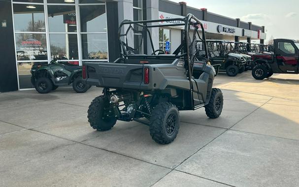 2026 Honda Pioneer 700 Forest