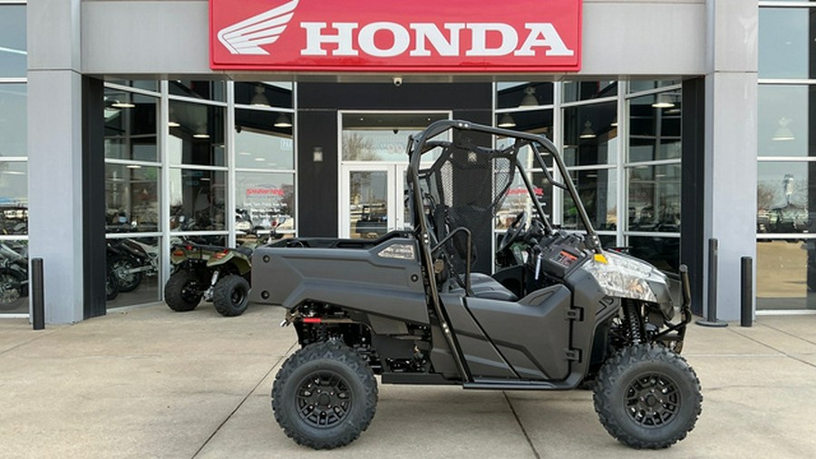 2026 Honda Pioneer 700 Forest