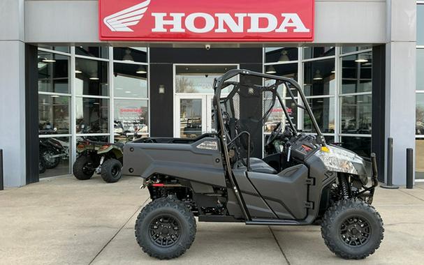 2026 Honda Pioneer 700 Forest