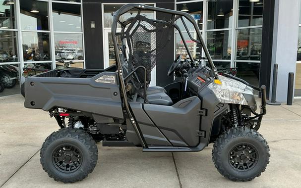 2026 Honda Pioneer 700 Forest