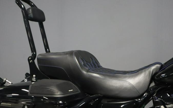 2020 Harley-Davidson Road Glide Vivid Black