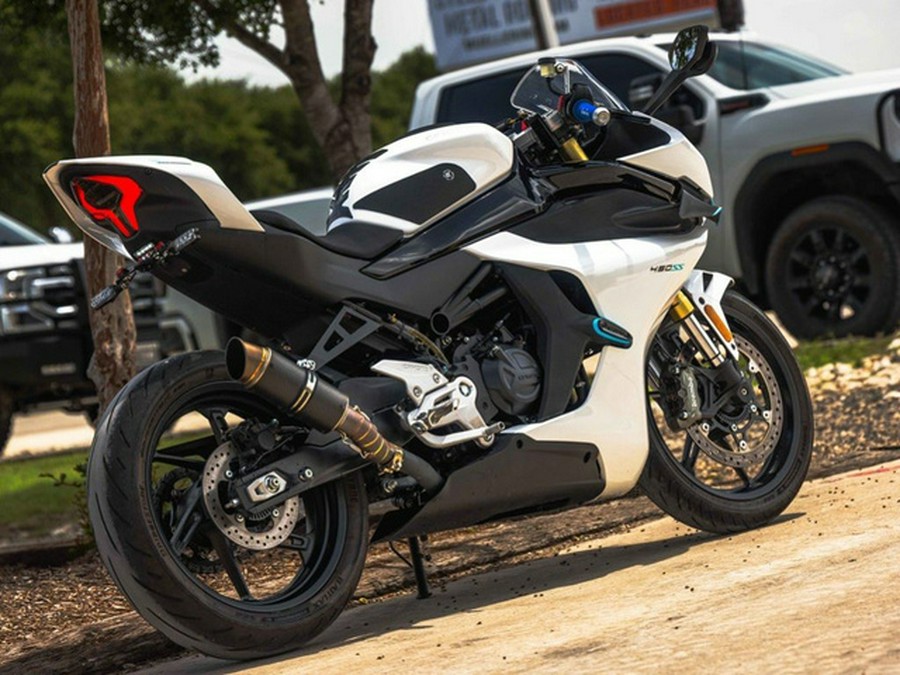 2024 CFMOTO CF4006US