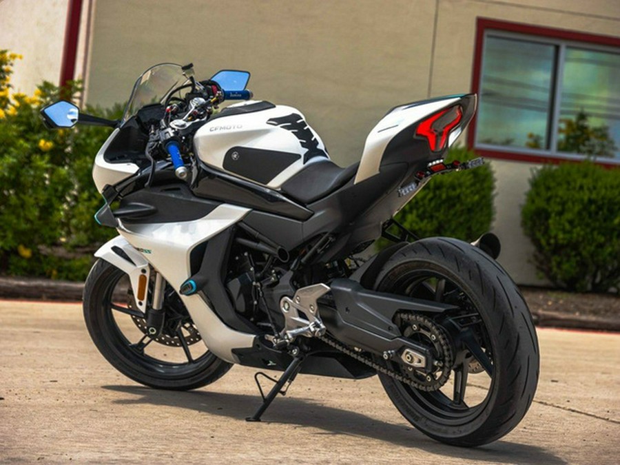 2024 CFMOTO CF4006US