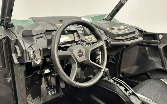 2026 Can-AM Commander DPS 700
