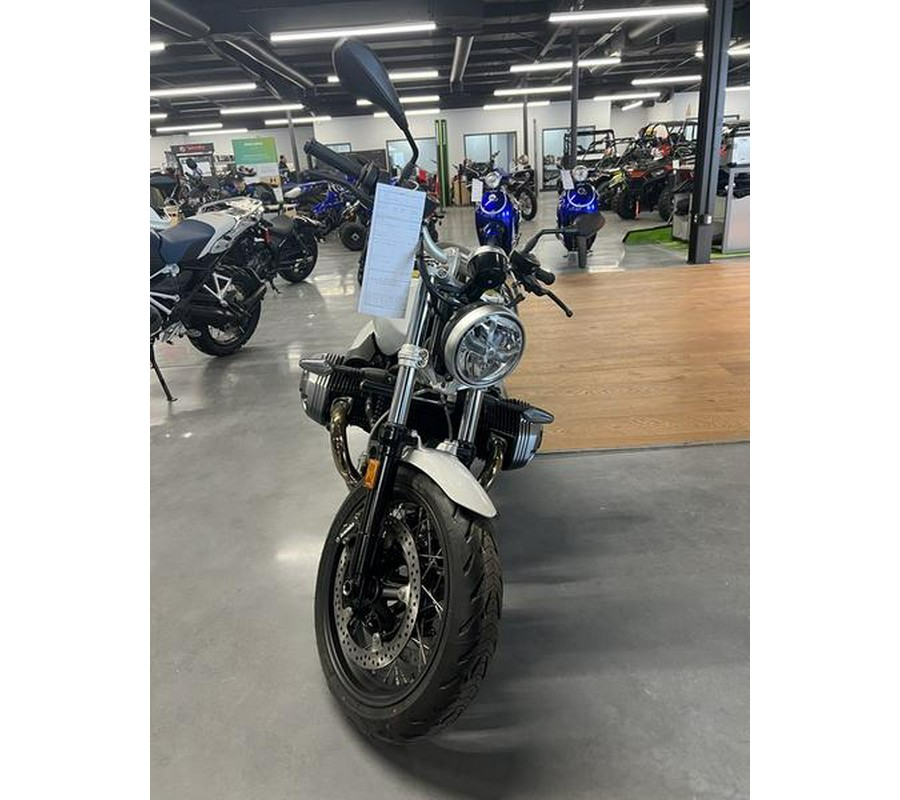 2023 BMW R nineT Pure 719 Pollux Metallic/Light White