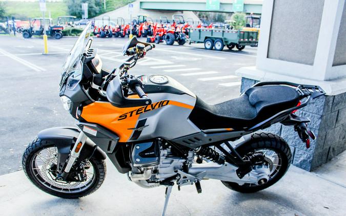 2024 Moto Guzzi Stelvio