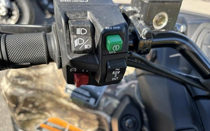 2026 Can-Am® Outlander Pro Hunting Edition HD7