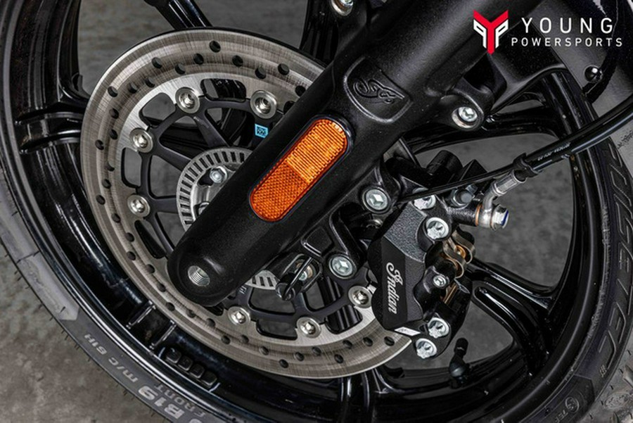 2025 Indian Chief Black Metallic