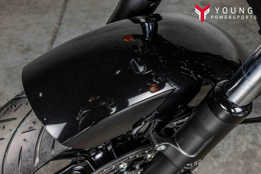 2025 Indian Chief Black Metallic