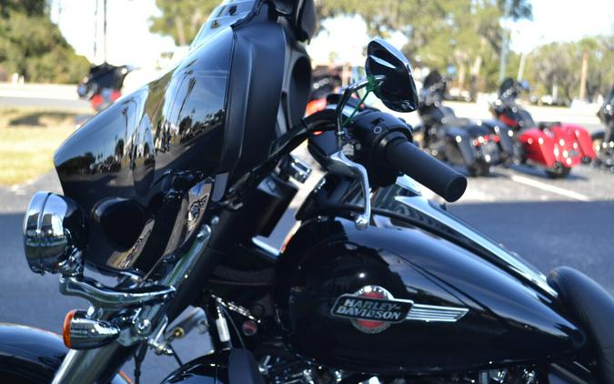 2024 Harley-Davidson® Tri Glide® Ultra - FLHTCUTG
