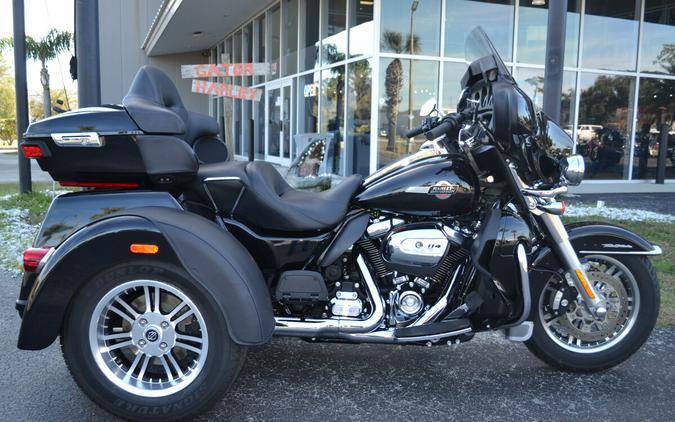 2024 Harley-Davidson® Tri Glide® Ultra - FLHTCUTG