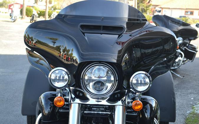2024 Harley-Davidson® Tri Glide® Ultra - FLHTCUTG