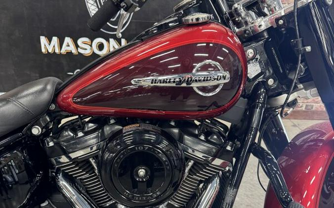 2019 Harley-Davidson Heritage Classic 107