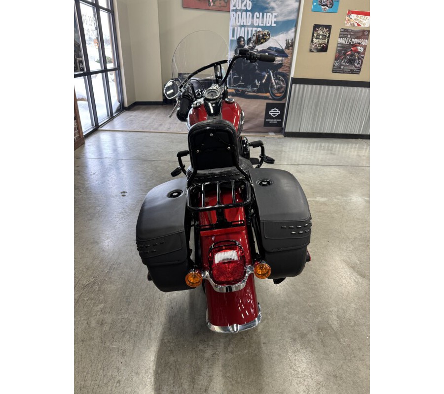 2019 Harley-Davidson Heritage Classic 107