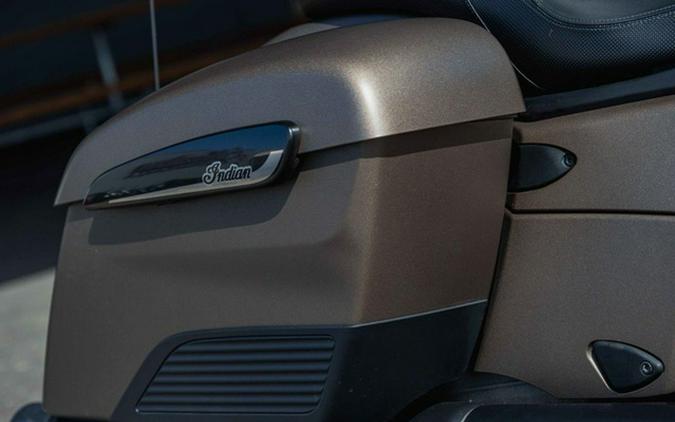 2022 Indian Challenger Dark Horse Bronze Smoke