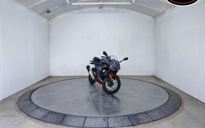 2026 Kawasaki Ninja 500 ABS Metallic Matte Twilight Blue