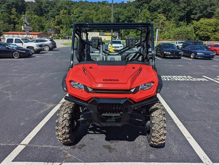 2023 Honda PIONEER 1000-6 DELUXE CREW