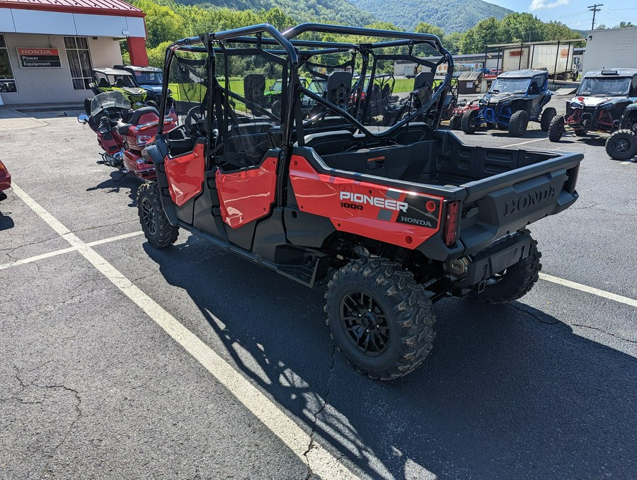 2023 Honda PIONEER 1000-6 DELUXE CREW