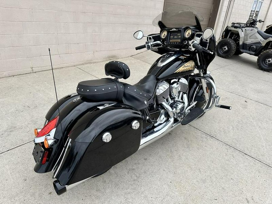 2019 Indian Motorcycle® Chieftain® Classic Thunder Black