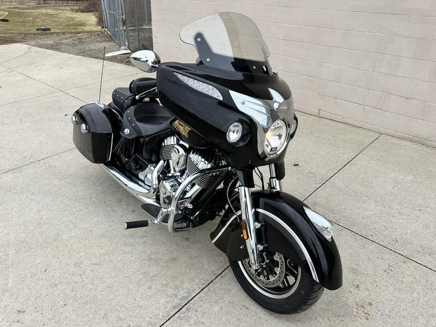 2019 Indian Motorcycle® Chieftain® Classic Thunder Black