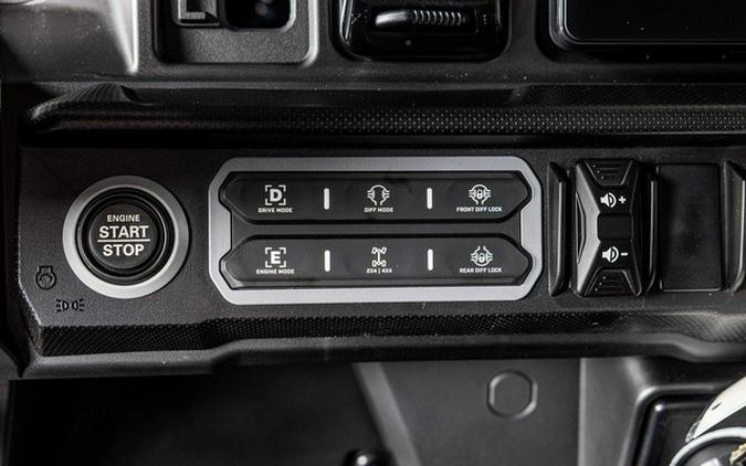 2026 Can-Am Defender Limited HD11