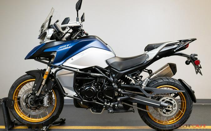 2023 Benelli SRT750X