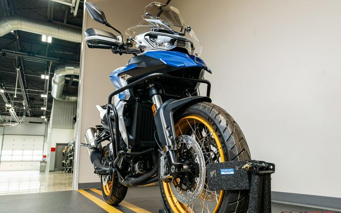 2023 Benelli SRT750X