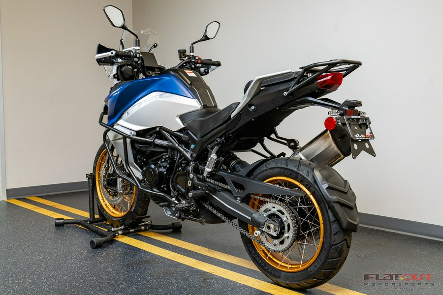 2023 Benelli SRT750X