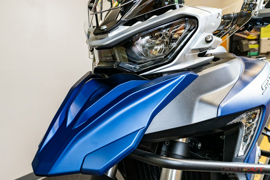 2023 Benelli SRT750X