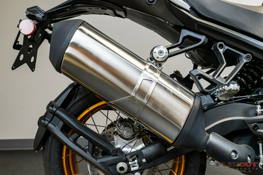 2023 Benelli SRT750X