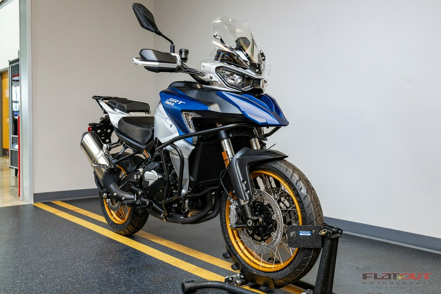 2023 Benelli SRT750X