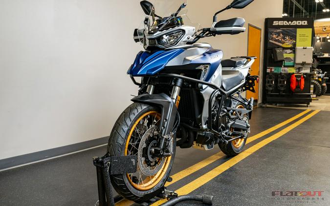 2023 Benelli SRT750X