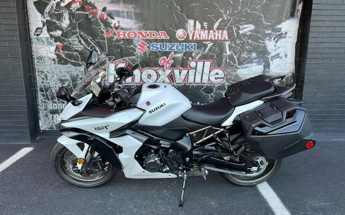 2026 Suzuki GSX-S1000GT+