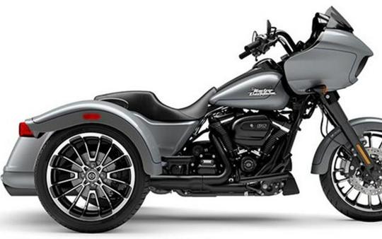 2024 Harley-Davidson® FLTRT - Road Glide® 3