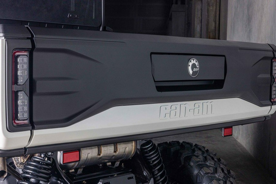 2026 Can-Am Defender MAX Limited HD11