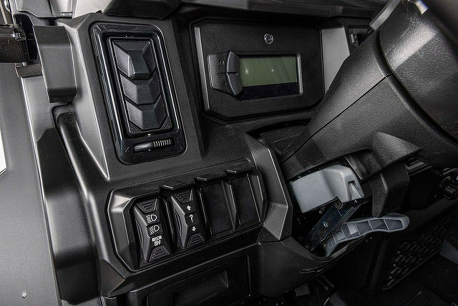 2026 Can-Am Defender MAX Limited HD11