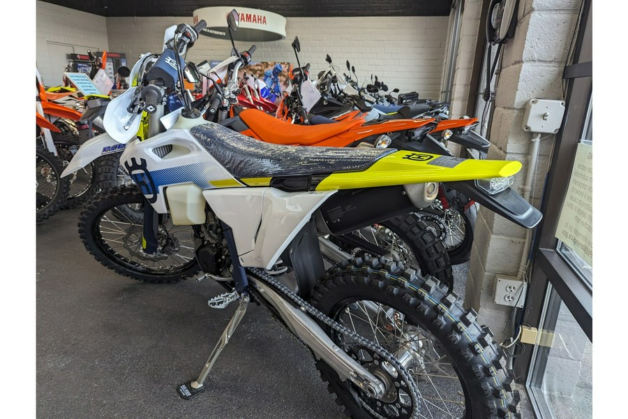2024 FE501w - Husqvarna Motorcycles