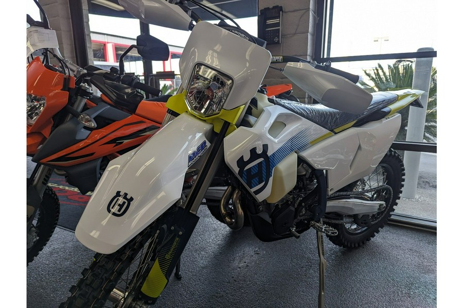 2024 FE501w - Husqvarna Motorcycles