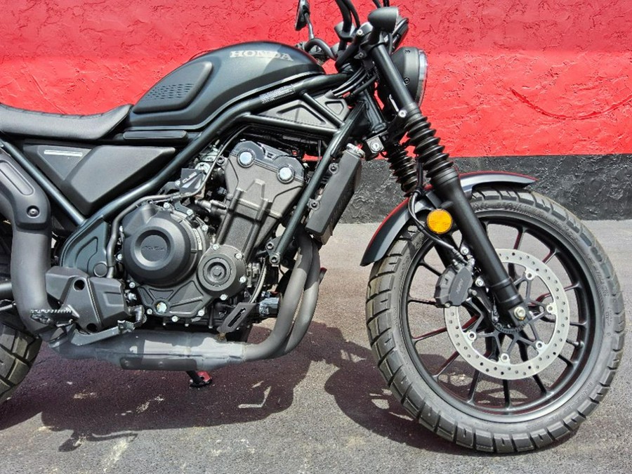2023 Honda SCL500